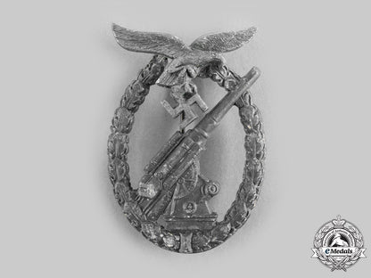 germany,_luftwaffe._a_flak_badge,_by_wilhelm_hobacher_c20476_emd3209