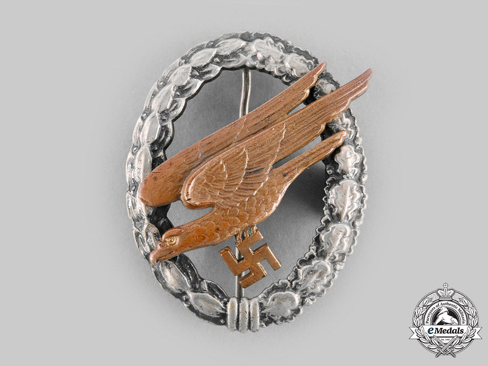 germany,_luftwaffe._a_fallschirmjäger_badge,_by_f.w._assmann&_söhne_c20482_emd7815_1_1_1