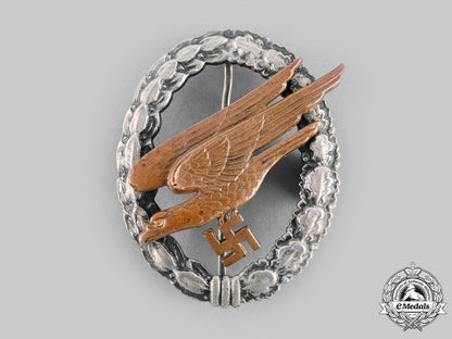 germany,_luftwaffe._a_fallschirmjäger_badge,_by_f.w._assmann&_söhne_c20482_emd7815_1_1_1