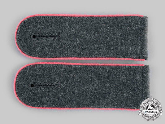 germany,_heer._a_set_of_panzer_enlisted_personnel_shoulder_straps_c20509_emd7418_1_1