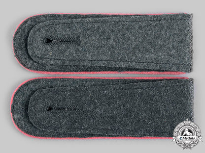 germany,_heer._a_set_of_panzer_enlisted_personnel_shoulder_straps_c20510_emd7422_1_1