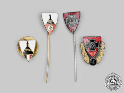 germany,_third_reich._a_lot_of_veterans_organization_badges_c20514_mnc1301_1_1