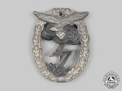 germany,_luftwaffe._a_ground_assault_badge_c20518_mnc4848_1_1