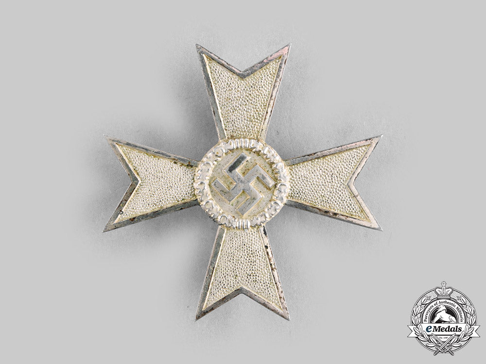 germany,_wehrmacht._a_war_merit_cross_i_class_c20522_emd3121_1_1