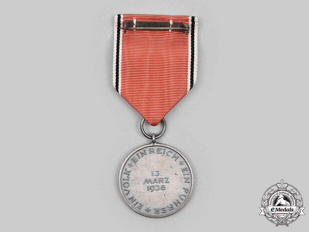 germany,_third_reich._a_pair_of_cased_medals_c20538_mnc4934