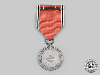 germany,_third_reich._a_pair_of_cased_medals_c20538_mnc4934