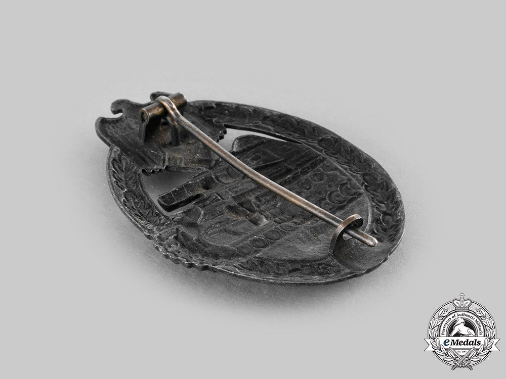 germany,_wehrmacht._a_panzer_assault_badge,_bronze_grade,_with_case_c20546_emd3683_1