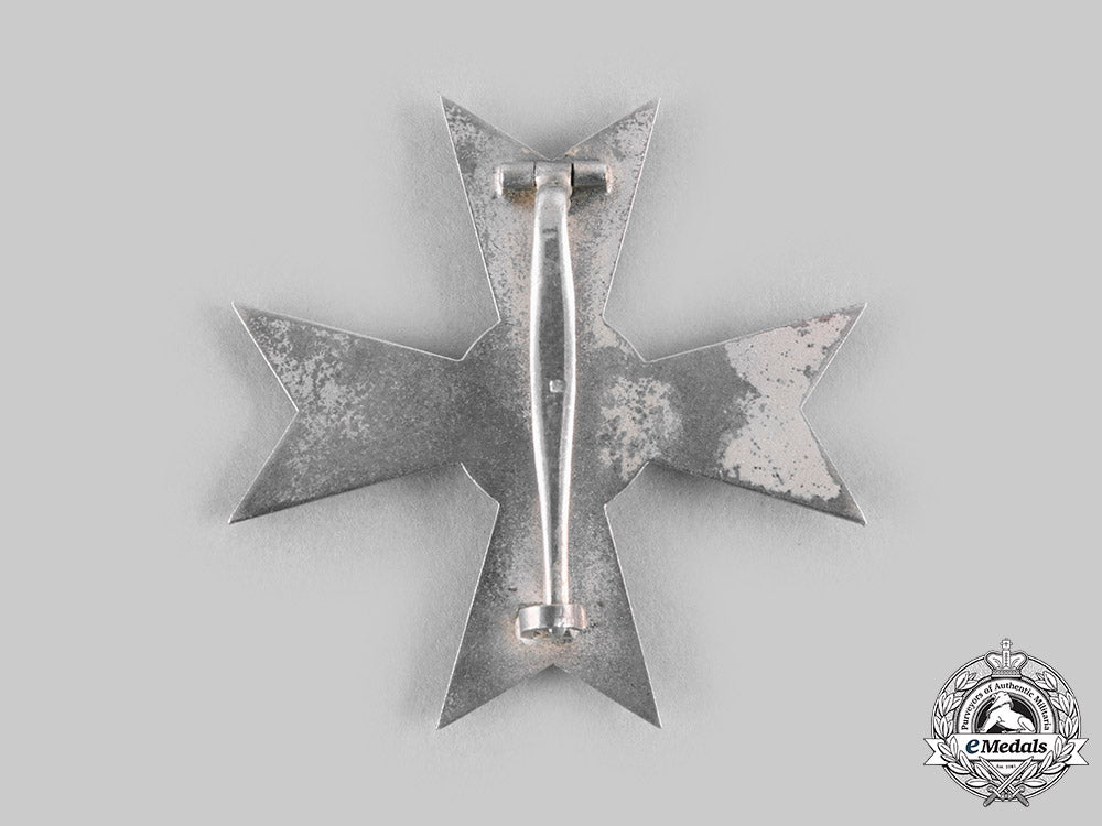 germany,_wehrmacht._a_war_merit_cross,_i_class_with_case,_by_steinhauer&_lück_c20552_emd3704_2_1