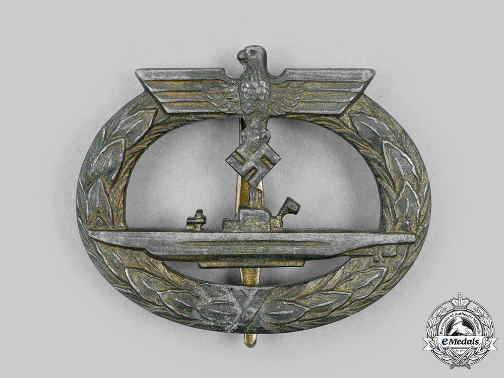 germany,_kriegsmarine._a_u-_boat_war_badge_c20557_mnc9006