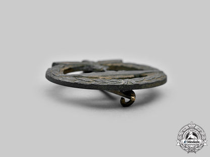 germany,_kriegsmarine._a_u-_boat_war_badge_c20559_mnc9011
