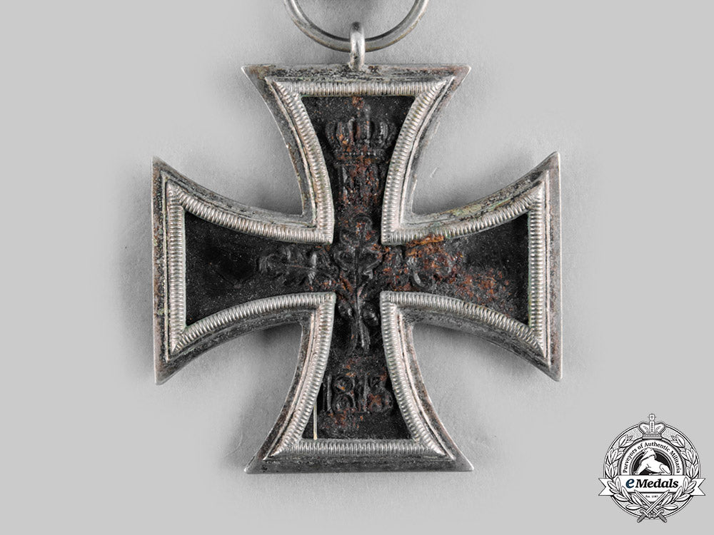 germany,_imperial._a1914_iron_cross,_ii_class_with_document_to_dr._von_bayer-_ehrenberg_c20581_emd5149