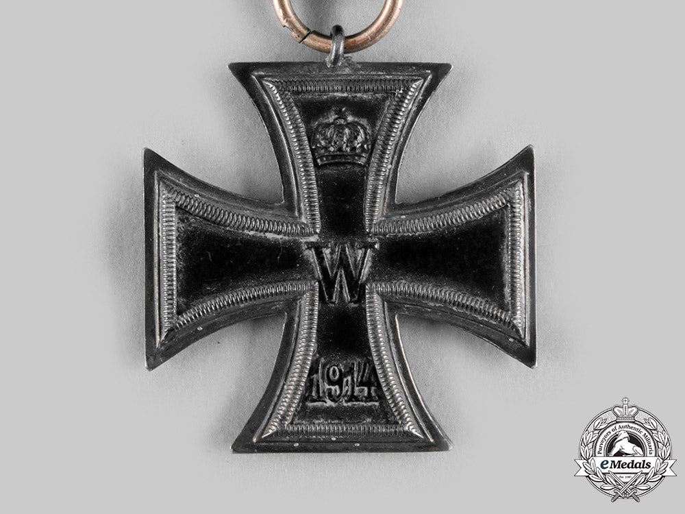germany,_imperial._a1914_iron_cross_ii_class_with_document_to_corporal_wilhelm_krug_c20586_emd5126