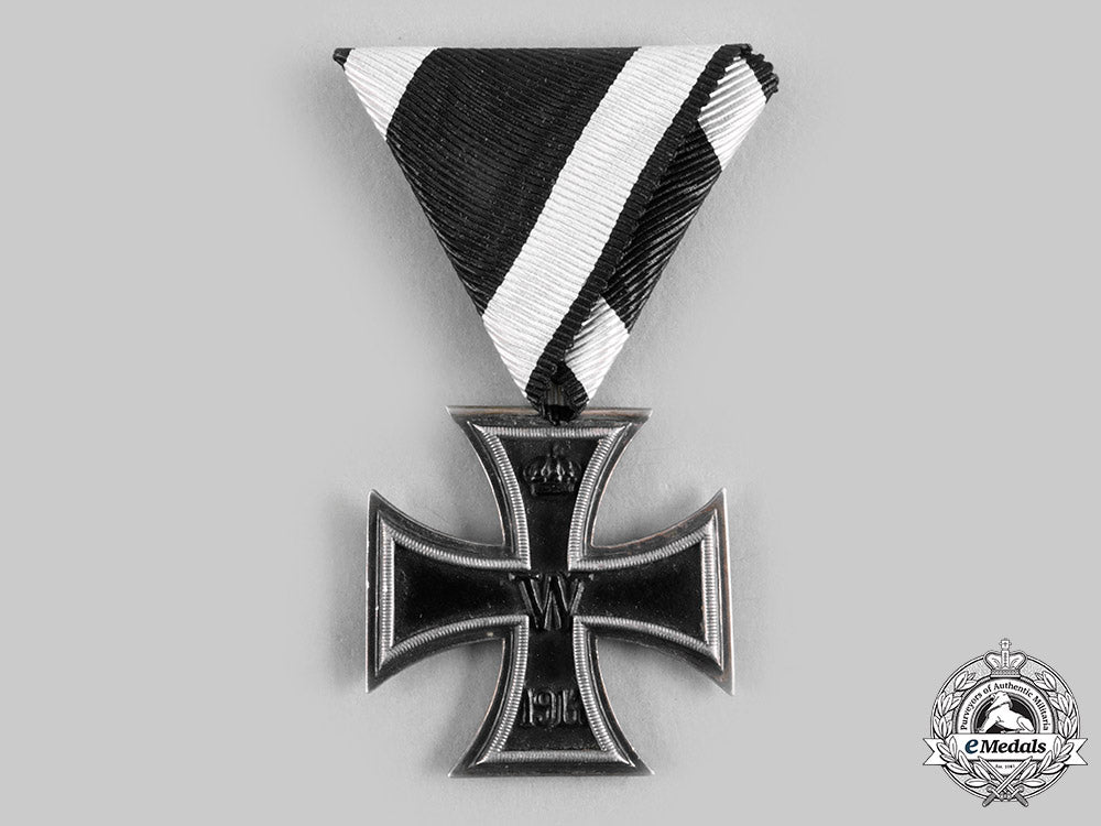 germany,_imperial._an_iron_cross_ii_class_with_award_document_to_konrad_paul_faber_c20591_emd5163