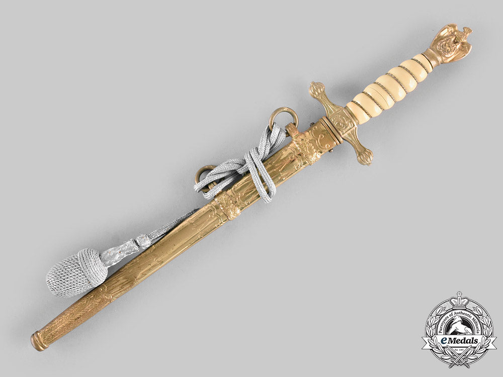 germany,_kriegsmarine._an_officer’s_dress_dagger,_by_carl_eickhorn_c20592_mnc0186_1