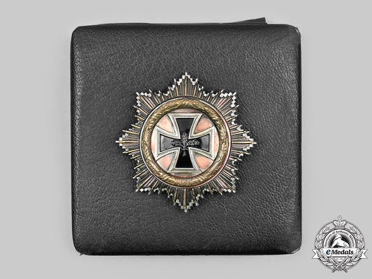 germany,_federal_republic._a_german_cross_in_gold,_with_case,1957_version_c20592_mnc5110