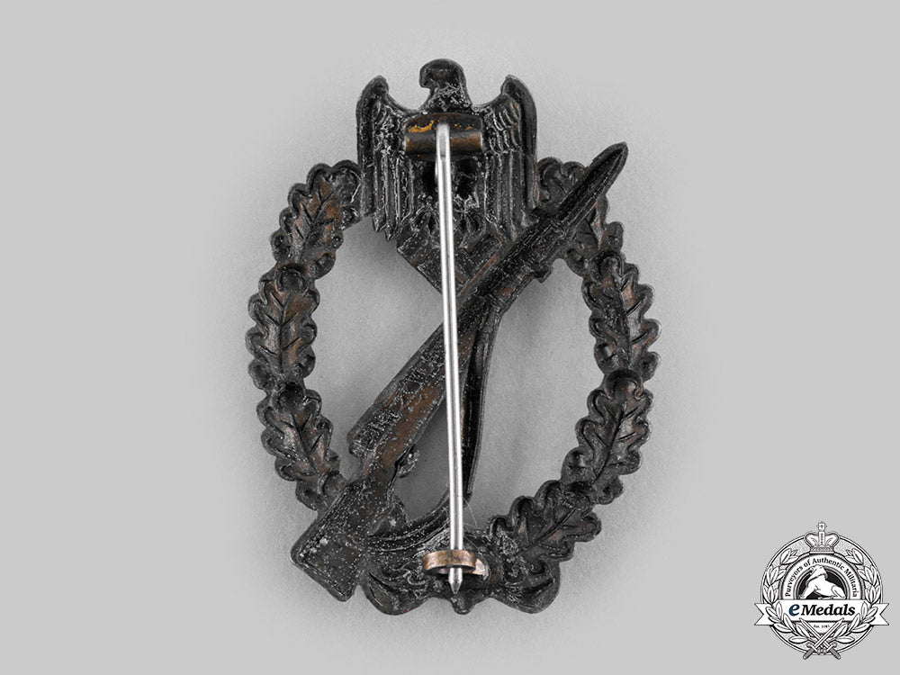 germany,_wehrmacht._an_infantry_assault_badge,_bronze_grade,_by_friedrich_linden_c20594_emd3956