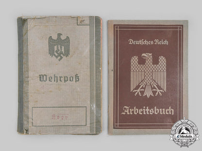 germany,_third_reich._a_pair_of_identity_documents_c20597_mnc6044