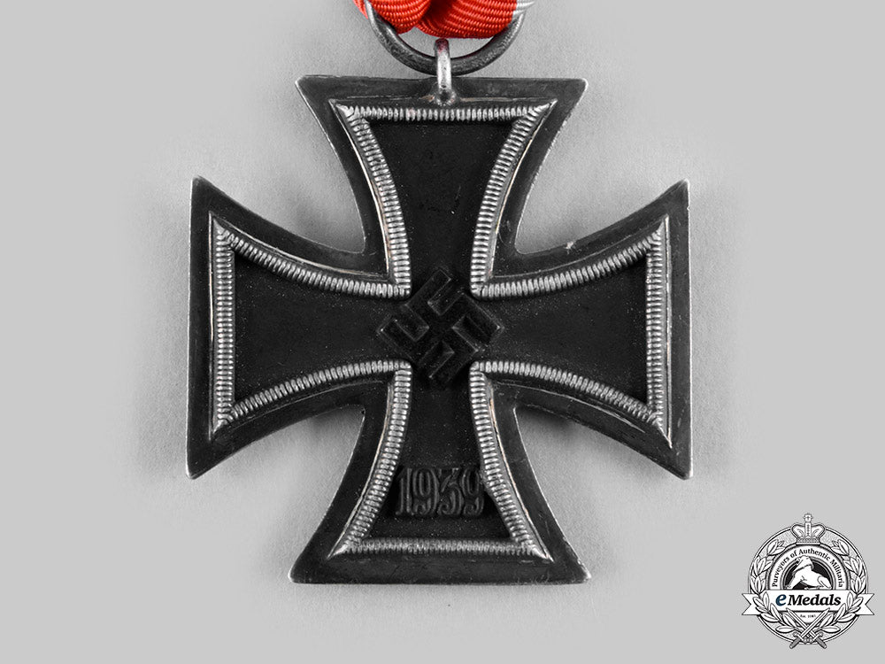 germany,_wehrmacht._a1939_iron_cross_ii_class,_by_e._ferdinand_wiedmann_c20603_emd3997