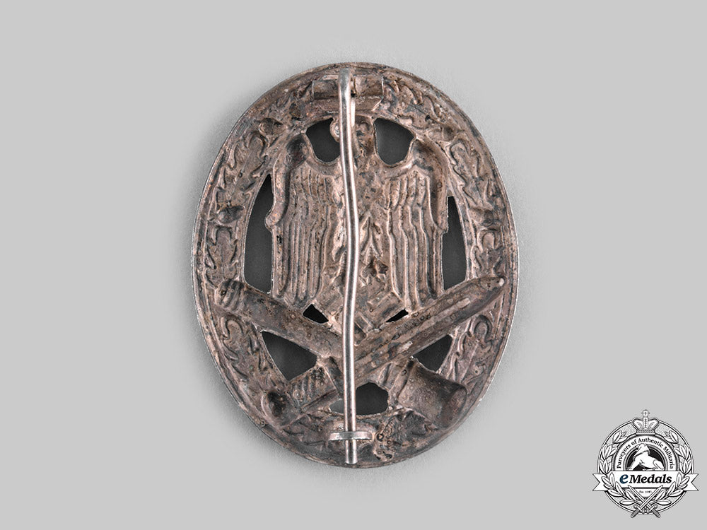 germany,_wehrmacht._a_general_assault_badge_c20623_emd4057