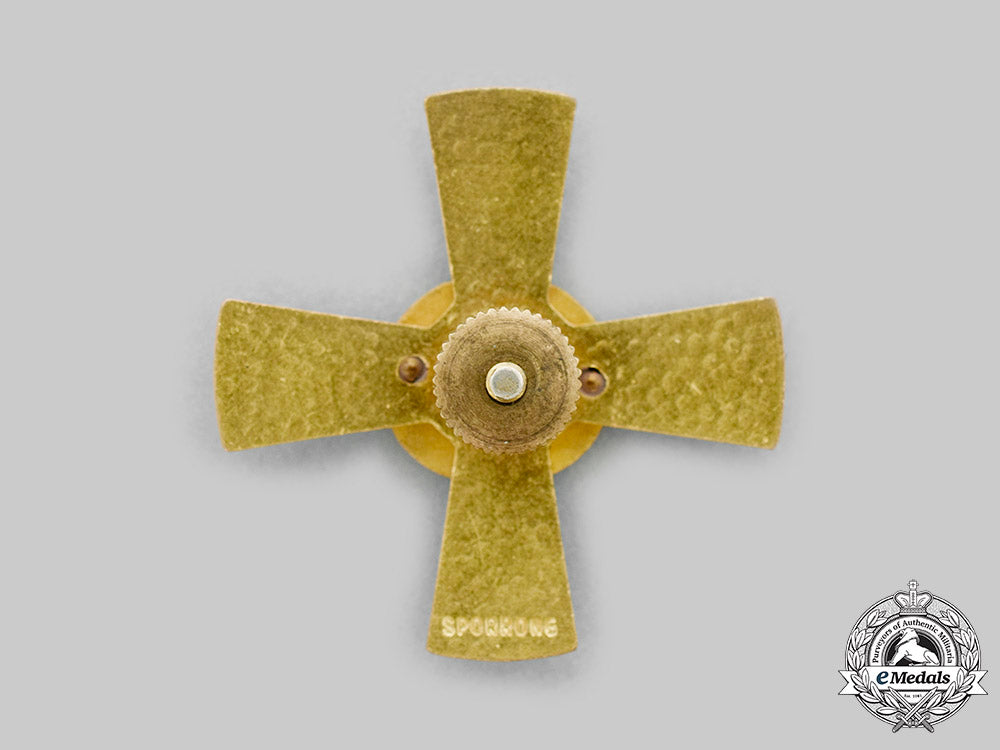 finland,_republic._a_nylands_brigade_good_conduct_cross_c20626_mnc9129_1