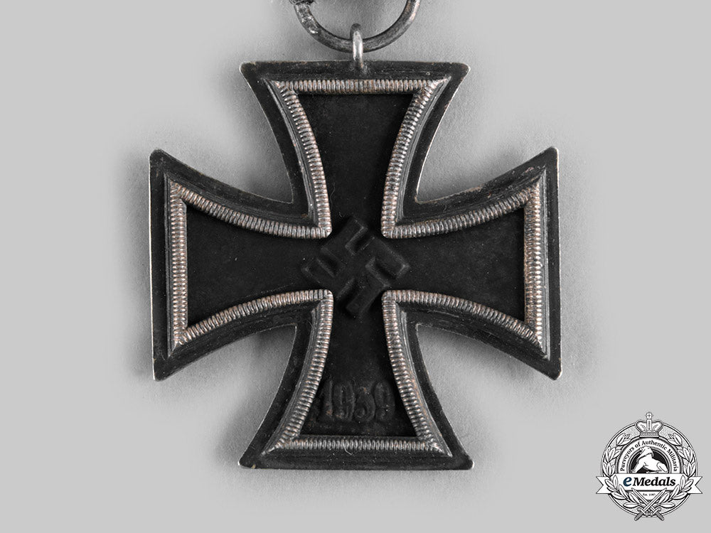 germany,_wehrmacht._a1939_iron_cross_ii_class,_by_jakob_bengel_c20645_emd4820_2_1