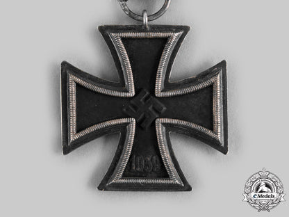 germany,_wehrmacht._a1939_iron_cross_ii_class,_by_jakob_bengel_c20645_emd4820_2_1