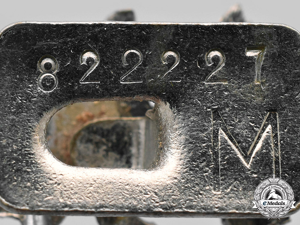 europe._an_assorted_lot_of_medals_and_insignia_c20648_mnc1878_1