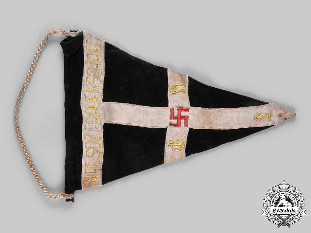 germany,_third_reich._a_national_socialist_women’s_league_pennant_c20651_emd4833