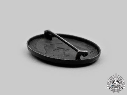 germany._a_pair_of_wound_badges,_black_grade,_imperial_and_third_reich_versions_c20654_mnc1897_1