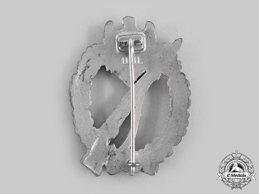 germany,_wehrmacht._an_infantry_assault_badge,_silver_grade,_by_wilhelm_hobacher_c20655_emd4318_2