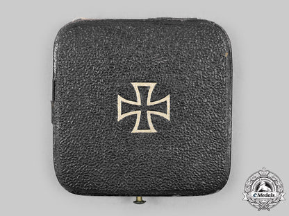 germany,_imperial._a1914_iron_cross_i_class,_with_case,_by_ko_c20655_mnc5291