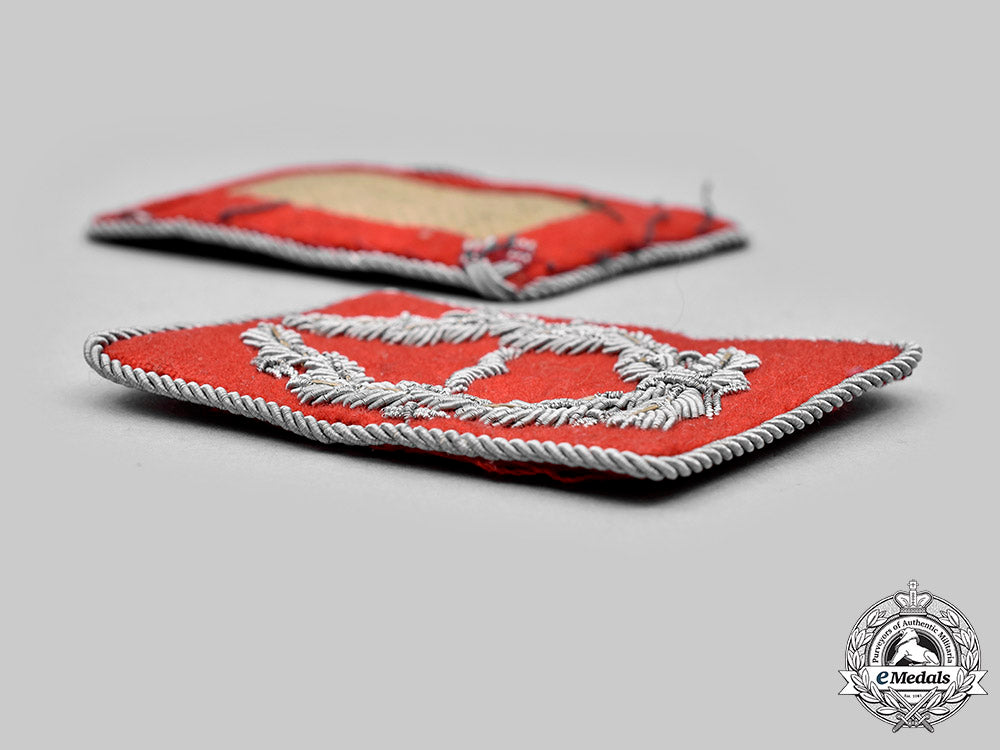 germany,_luftwaffe._a_lot_of_luftwaffe_flak/_artillery_officer_collar_tabs_c20655_mnc7700_1