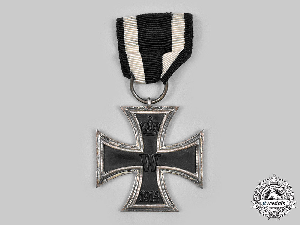 germany,_imperial._a1914_iron_cross_ii_class,_with_wartime_commemorative_case_c20663_mnc5325