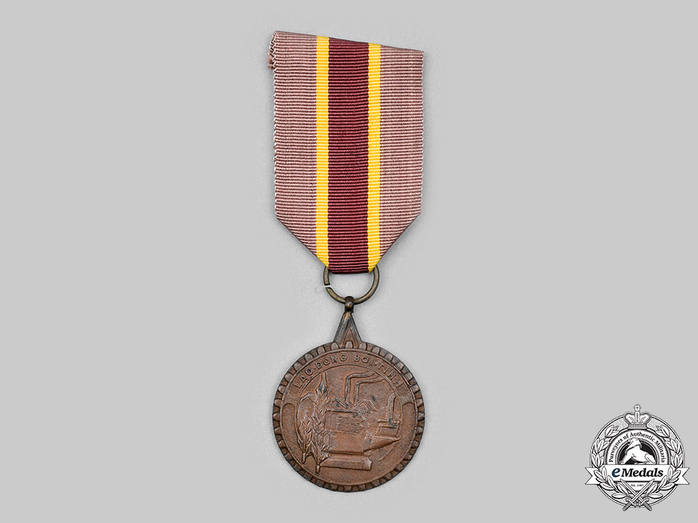 vietnam,_republic._a_labour_medal,_iii_class_bronze_grade_c20666_mnc9202