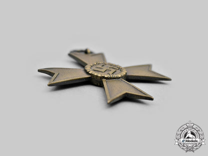 germany,_wehrmacht._a_pair_of_war_merit_crosses,_ii_class_c20672_mnc1935_1