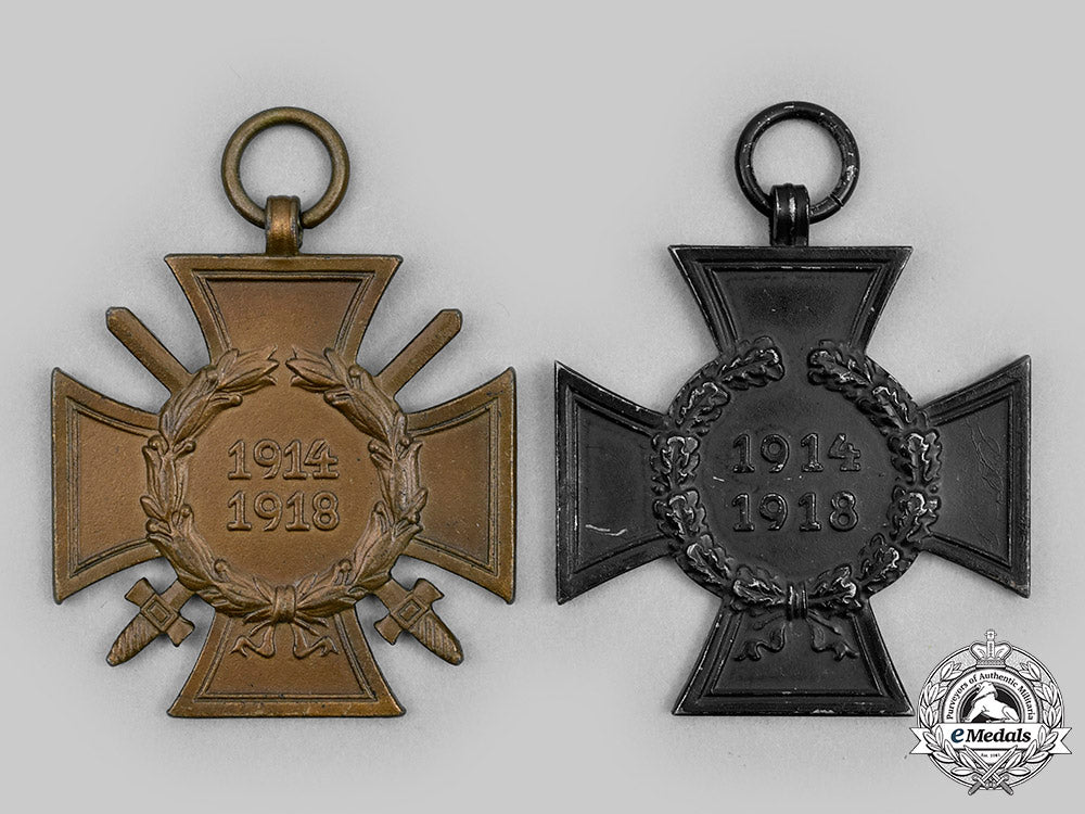 germany,_third_reich._a_pair_of_honour_crosses_of_the_world_war1914/1918_c20674_mnc1939_1_1