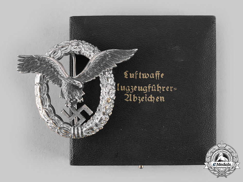 germany,_luftwaffe._a_pilot’s_badge,_with_case,_by_friedrich_linden_c20682_emd7617