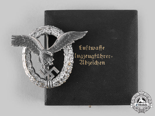 germany,_luftwaffe._a_pilot’s_badge,_with_case,_by_friedrich_linden_c20682_emd7617