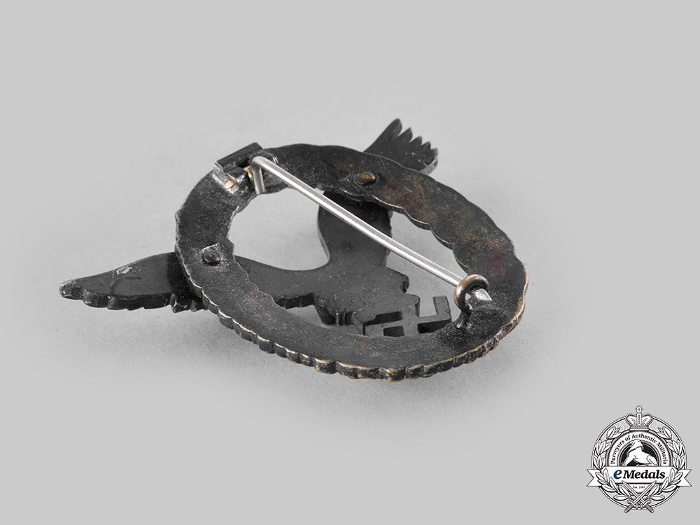 germany,_luftwaffe._a_pilot’s_badge,_with_case,_by_friedrich_linden_c20686_emd7631