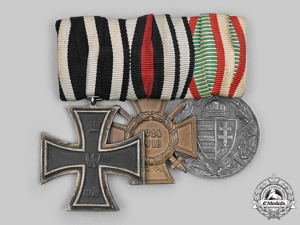 germany,_imperial._a_pair_of_medal_bars_c20691_mnc1978_1