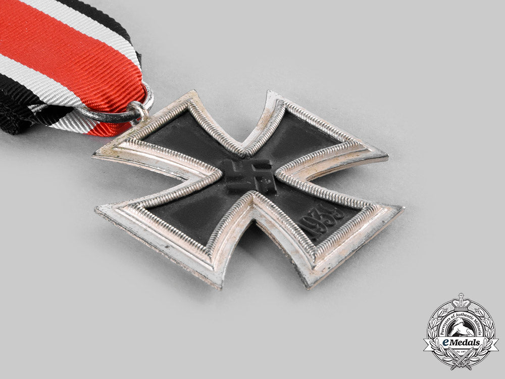 germany,_wehrmacht._a1939_iron_cross_ii_class,_by_wilhelm_deumer_c20696_emd9014