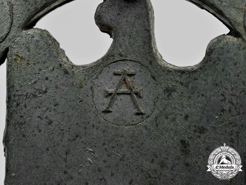 germany,_wehrmacht._a_general_assault_badge,_by_f.w._assmann&_söhne_c20696_mnc7056