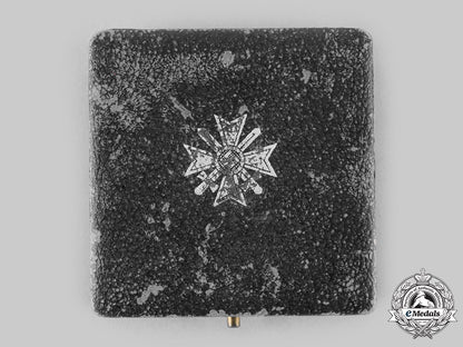 germany,_wehrmacht._a_war_merit_cross,_i_class_with_swords_and_case,_by_klein&_quenzer_c20697c20671_emd7518