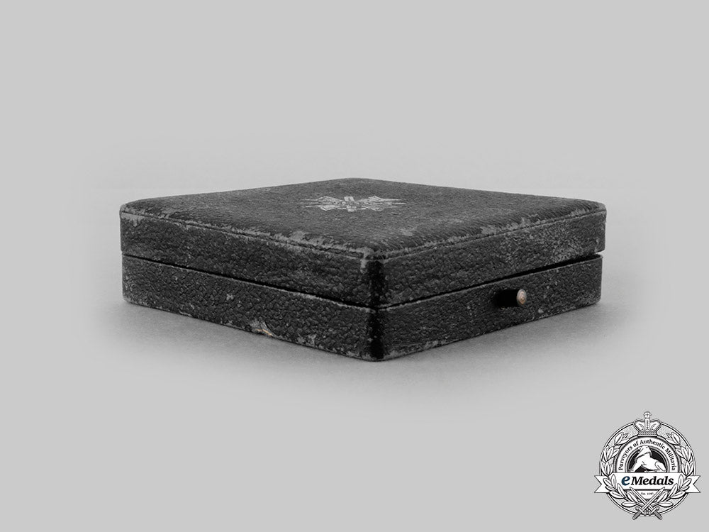 germany,_wehrmacht._a_war_merit_cross,_i_class_with_swords_and_case,_by_klein&_quenzer_c20698c20672_emd7523