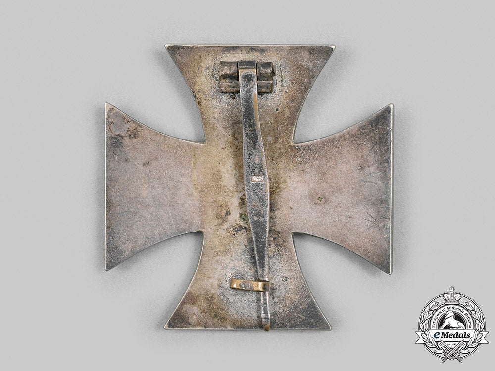 germany,_wehrmacht._a1939_iron_cross_i_class,_with_case,_by_friedrich_orth_c20701_mnc5400