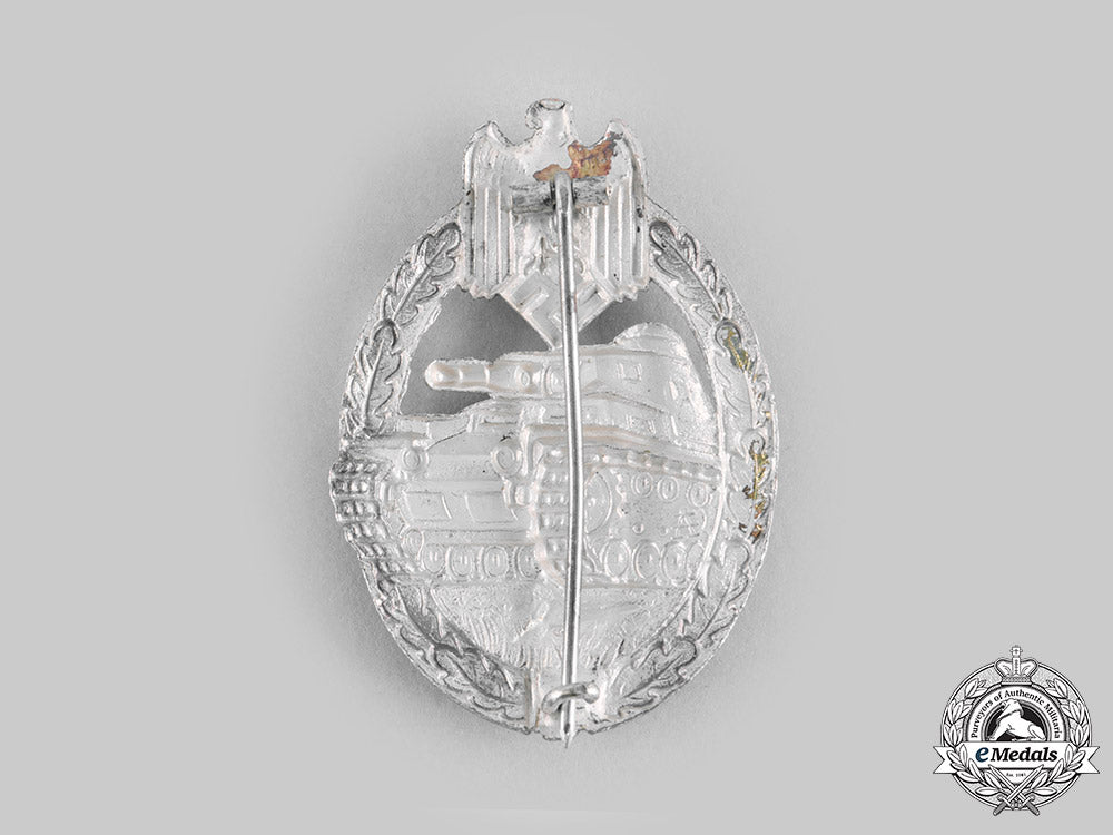 germany,_wehrmacht._a_panzer_assault_badge,_silver_grade,_by_f.w._assmann&_söhne_c20706_emd8864_1