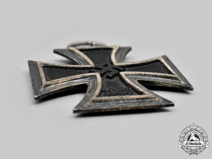 germany,_wehrmacht._a1939_iron_cross_ii_class,_by_arbeitsgemeinschaft_hanau_c20706_mnc7078