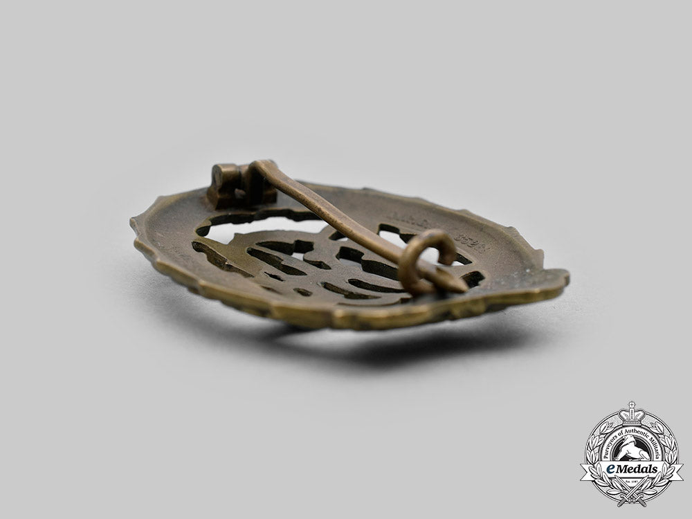germany,_wehrmacht._a_lot_of_service_badges_c20711_mnc2034_1