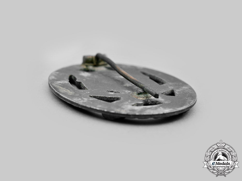 germany,_wehrmacht._a_lot_of_service_badges_c20712_mnc2036_1