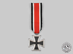 Germany, Wehrmacht. A 1939 Iron Cross Ii Class, By Wilhelm Deumer